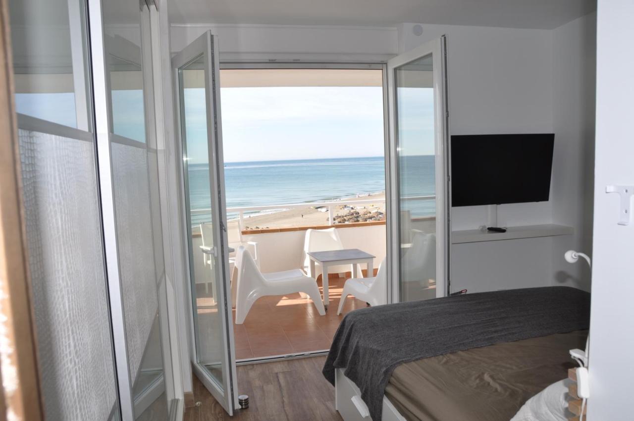 Magnifique Appartement Avec Une Incroyable Vue Sur Mer Torremolinos Esterno foto