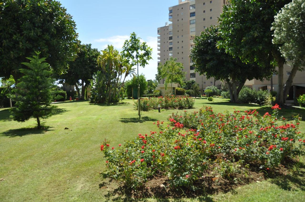 Magnifique Appartement Avec Une Incroyable Vue Sur Mer Torremolinos Esterno foto
