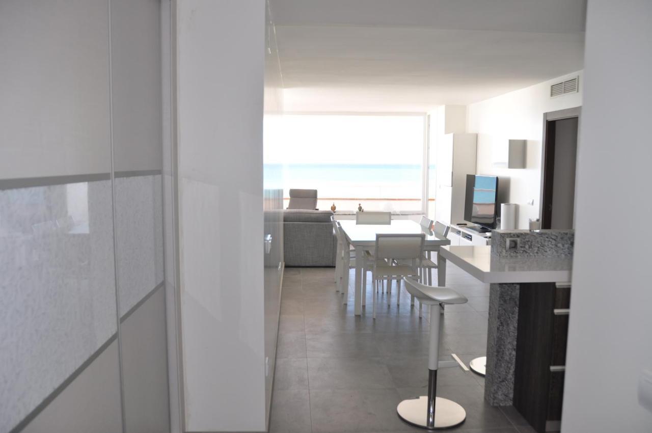 Magnifique Appartement Avec Une Incroyable Vue Sur Mer Torremolinos Esterno foto
